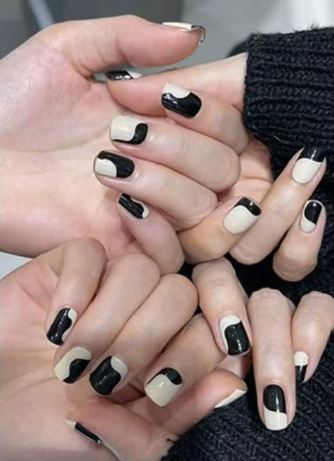 Let Her. Nail It. UV Gel Strips [Color #Butter Oreo]