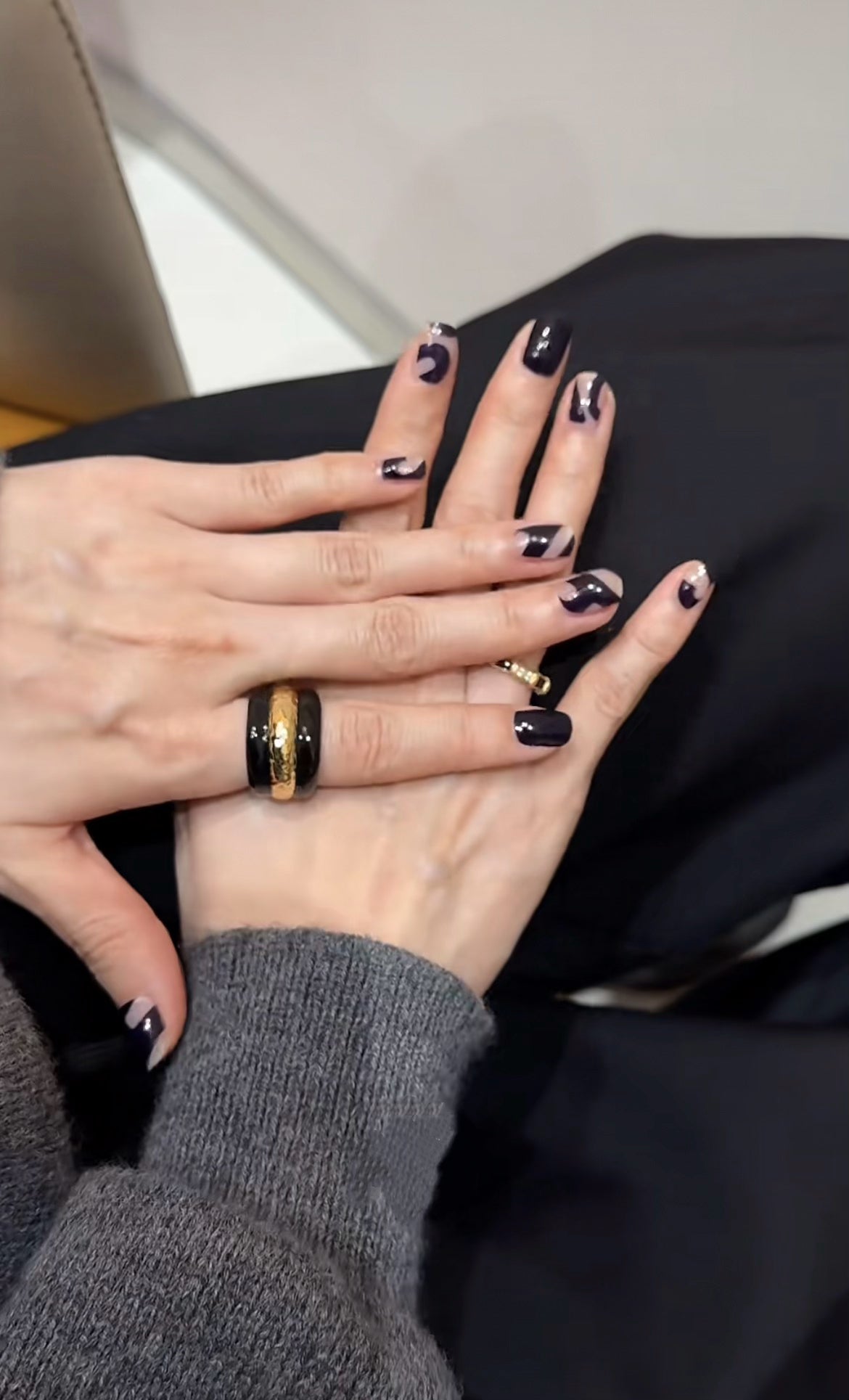 Let Her. Nail It. UV Gel Strips [Color #Striped Deep Ocean]